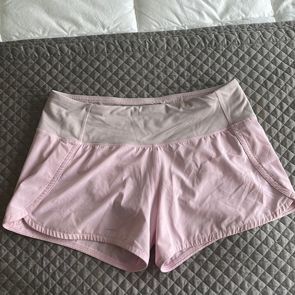 Lululemon Speed Up, lined short. Pink. Size 6. Good condition m